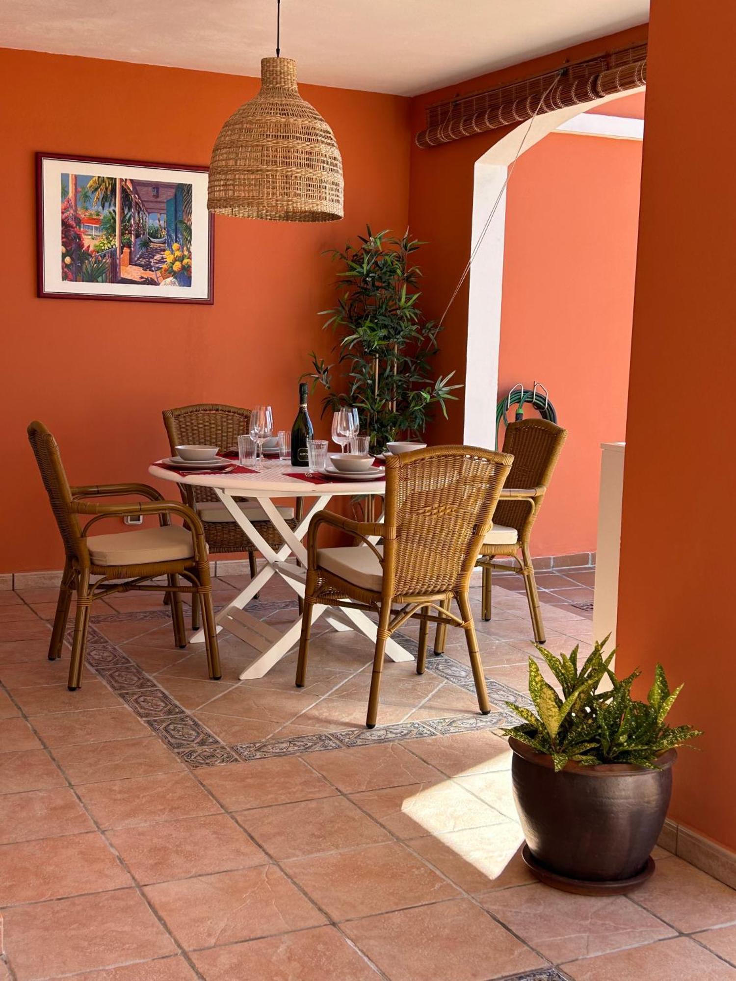 Playa Del Duque-Amazing Views 2 Bedroom Costa Adeje  Extérieur photo