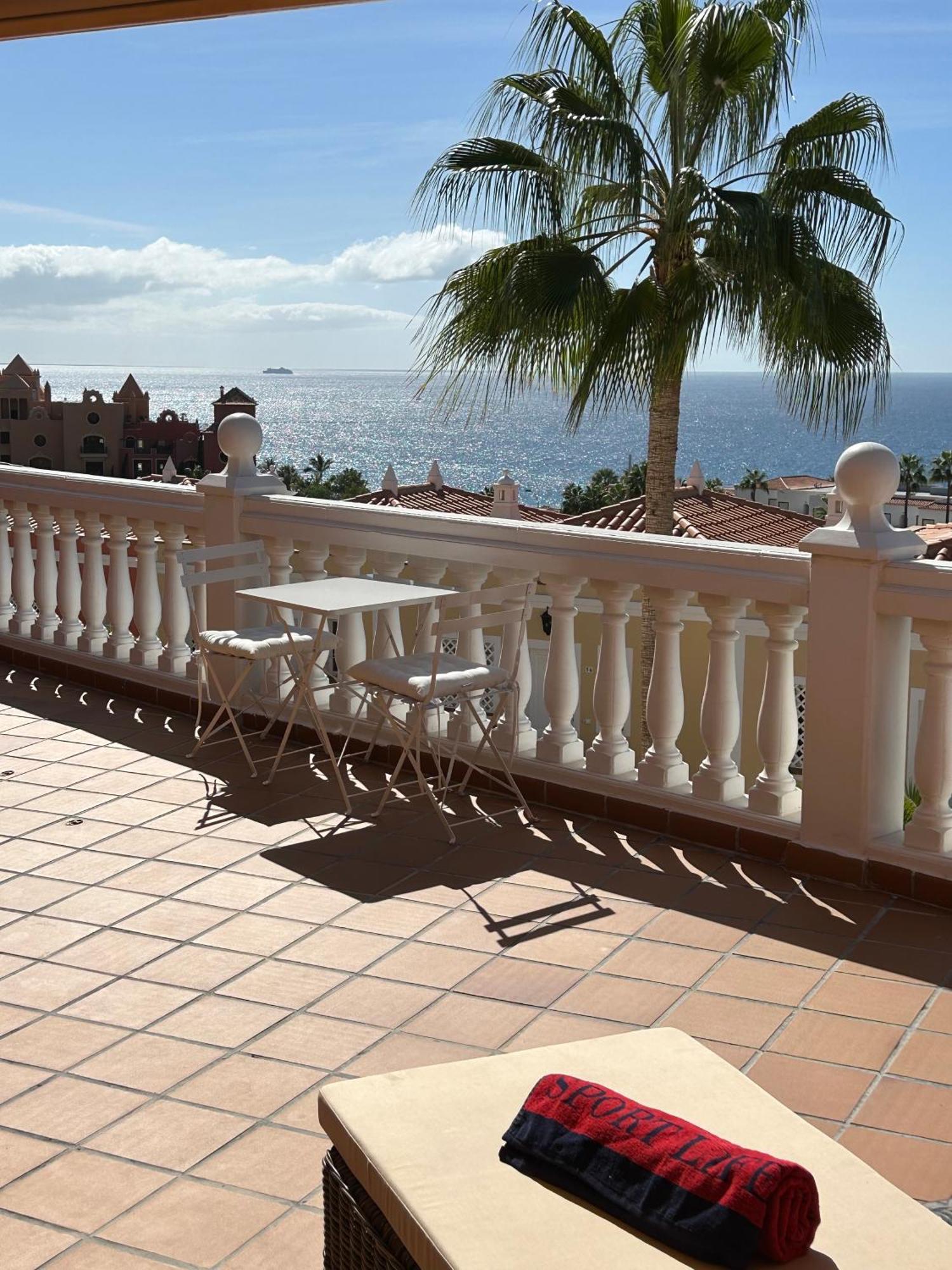 Playa Del Duque-Amazing Views 2 Bedroom Costa Adeje  Extérieur photo